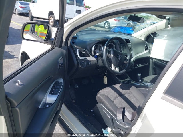 Dodge JOURNEY SE 2018 3C4PDCAB1JT140874 Image 5