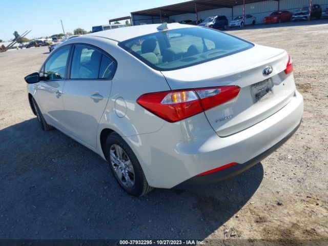KNAFK4A63E5215457 KIA FORTE LX