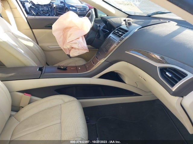 2014 LINCOLN MKZ HYBRID VIN: 3LN6L2LU5ER809461