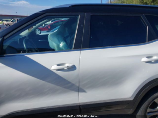 KNDEU2AA9N7313124 KIA SELTOS S