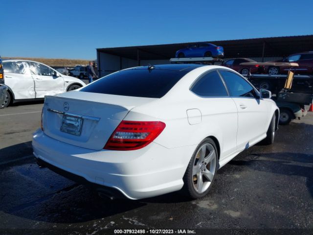 WDDGJ5HB2FG421125 Mercedes-Benz C-class C 350