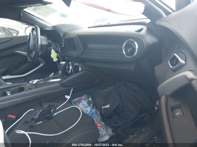 2021 CHEVROLET CAMARO 1G1FB1RX9M0110974 Photo 4