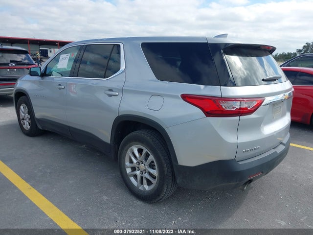 Chevrolet Traverse Ls 2019 1GNERFKW9KJ223299 Image 3