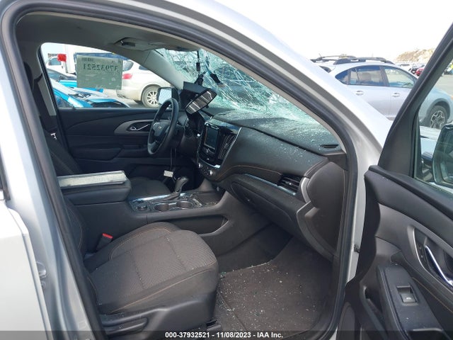 Chevrolet Traverse Ls 2019 1GNERFKW9KJ223299 Image 5