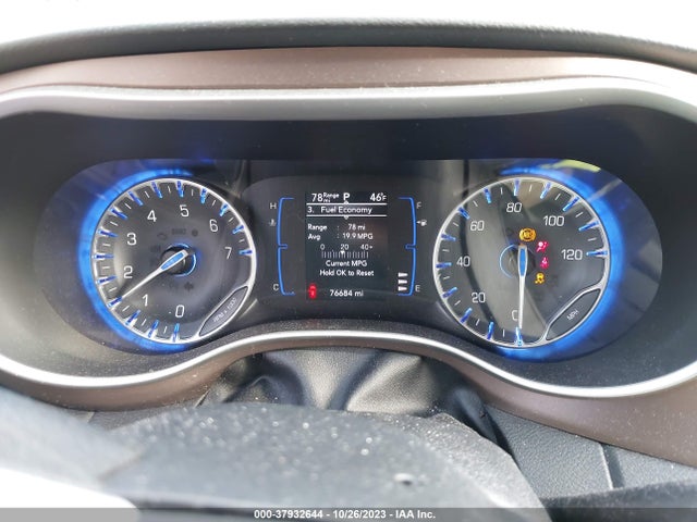 2C4RC1DG7LR260756 Chrysler Voyager Lxi