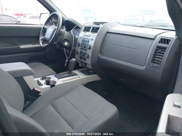 2010 FORD ESCAPE XLT VIN: 1FMCU0D79AKD02624