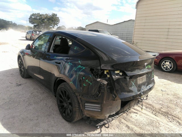 5YJYGDEE9LF027164 Tesla Model Y Long Range