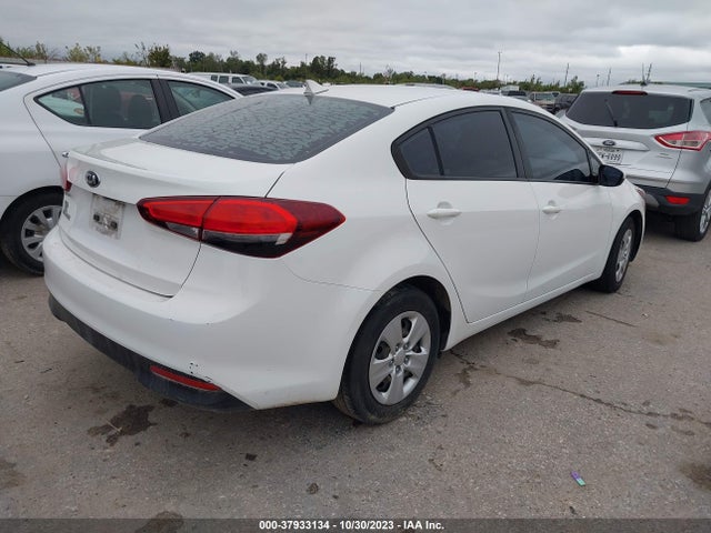 KIA FORTE LX 2018 3KPFK4A7XJE235733 Image 4