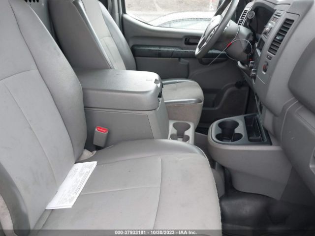1N6BF0KY8HN800194 Nissan Nv Cargo Sv