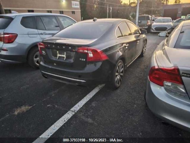 LYV402FK1GB095333 Volvo S60