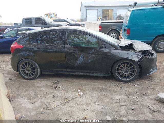 2014 FORD FOCUS ST VIN: 1FADP3L99EL427035