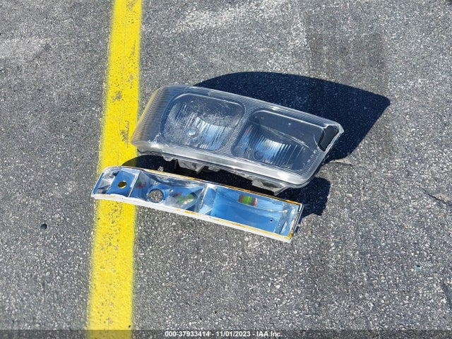 Chevrolet EXPRESS CARGO VAN 2021 1GCWGBFP9M1257731 Image 12