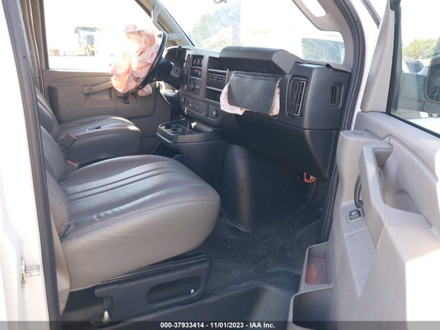 Chevrolet EXPRESS CARGO VAN 2021 1GCWGBFP9M1257731 Image 5