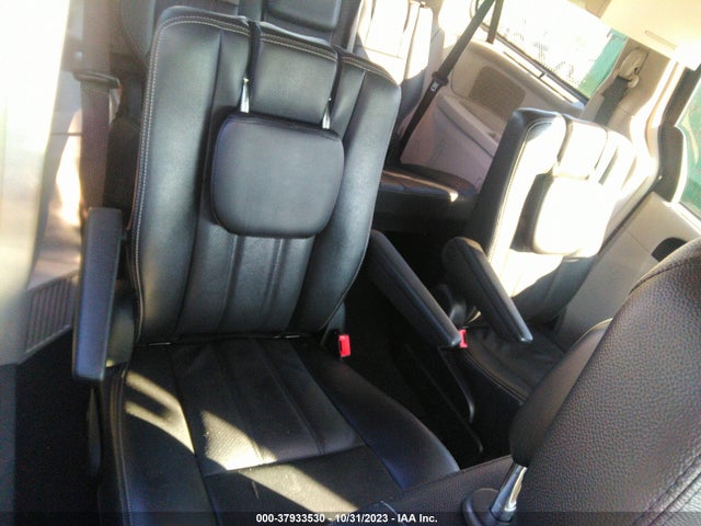 2C4RC1CG4FR602847 Chrysler Town & Country Touring-l