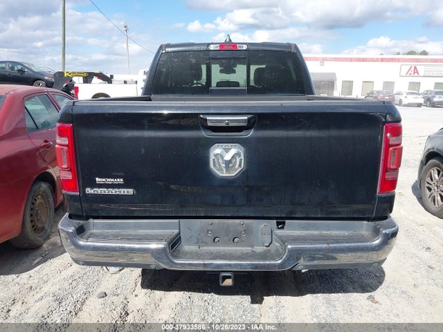 RAM 1500 Laramie 2019 1C6RREJG2KN821703 Image 16