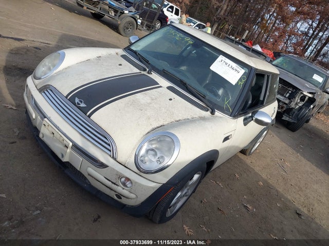 2004 MINI COOPER WMWRC33404TJ60170 Photo 1