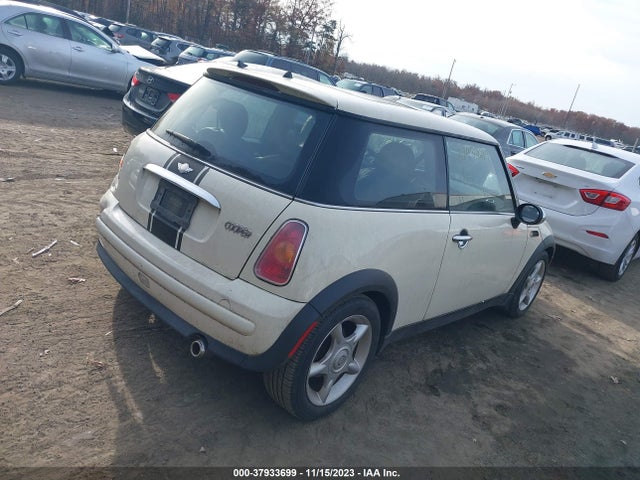 2004 MINI COOPER WMWRC33404TJ60170 Photo 3