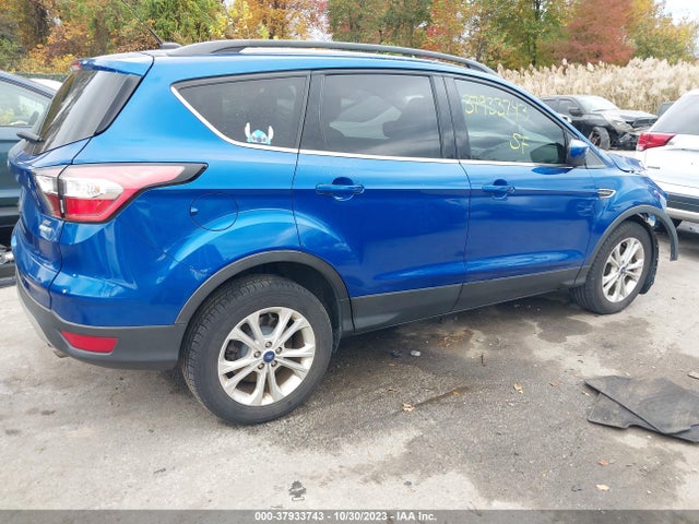 2018 FORD ESCAPE SE VIN: 1FMCU9GD2JUC61411