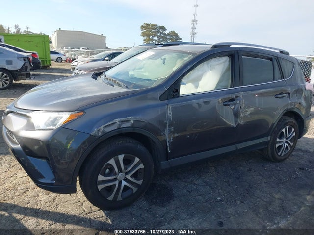 Toyota RAV4 LE 2017 JTMZFREV9HJ719512 Image 14