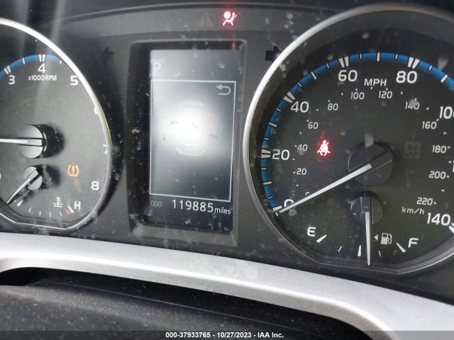 Toyota RAV4 LE 2017 JTMZFREV9HJ719512 Image 7