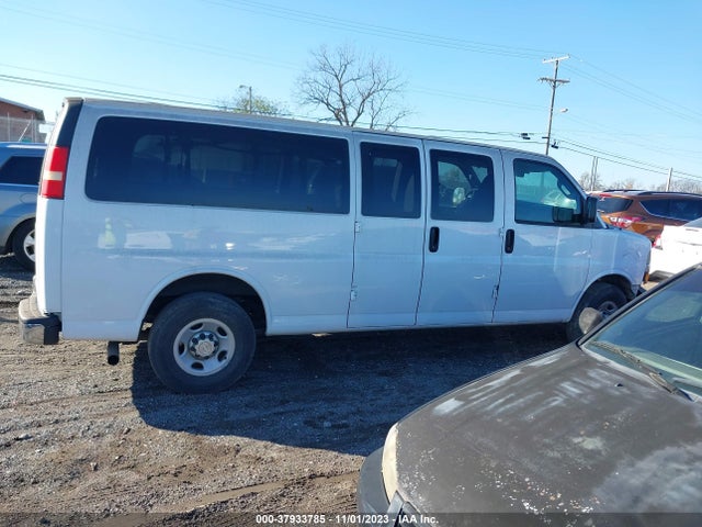 Chevrolet Express 3500 Lt 2018 1GAZGPFG2J1274420 Image 13