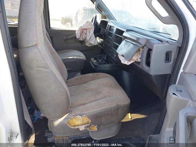 Chevrolet Express 3500 Lt 2018 1GAZGPFG2J1274420 Image 5