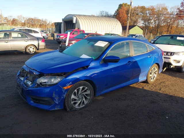 Honda CIVIC EX 2018 2HGFC2F73JH508303 Image 2