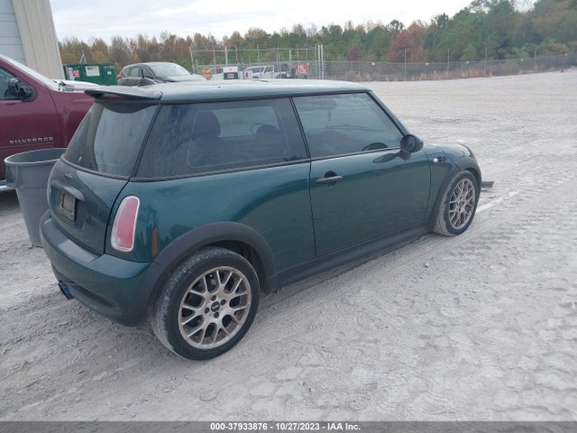 2005 MINI COOPER S WMWRE33545TL10897 Photo 3