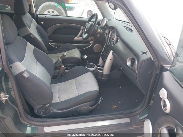 2005 MINI COOPER S WMWRE33545TL10897 Photo 4