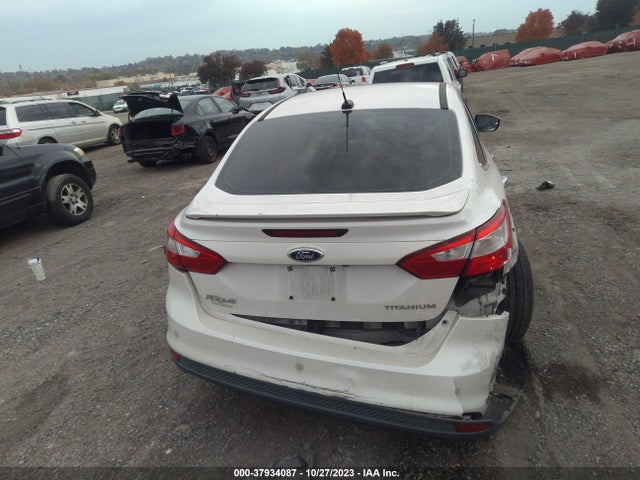 Ford Focus Titanium 2014 1FADP3J28EL243484 Image 6