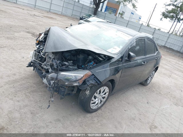 Toyota COROLLA LE 2017 2T1BURHE4HC895902 Image 2