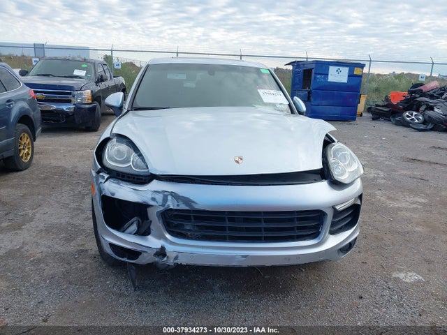 2016 PORSCHE CAYENNE WP1AA2A26GKA11322 Photo 5