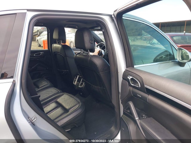 2016 PORSCHE CAYENNE WP1AA2A26GKA11322 Photo 7