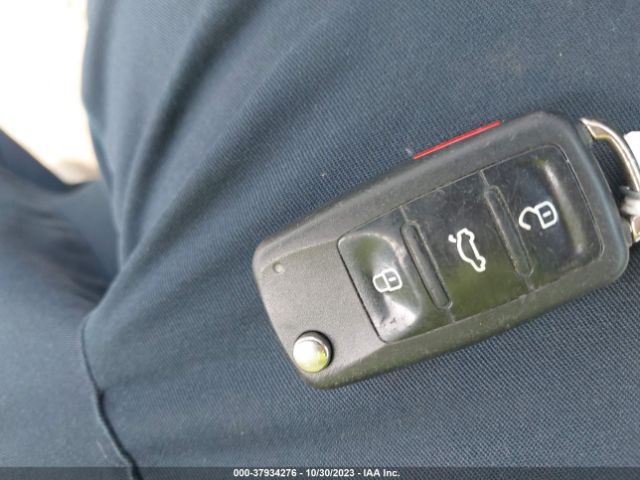 2016 VOLKSWAGEN TIGUAN WVGAV7AX6GW006365 Photo 10