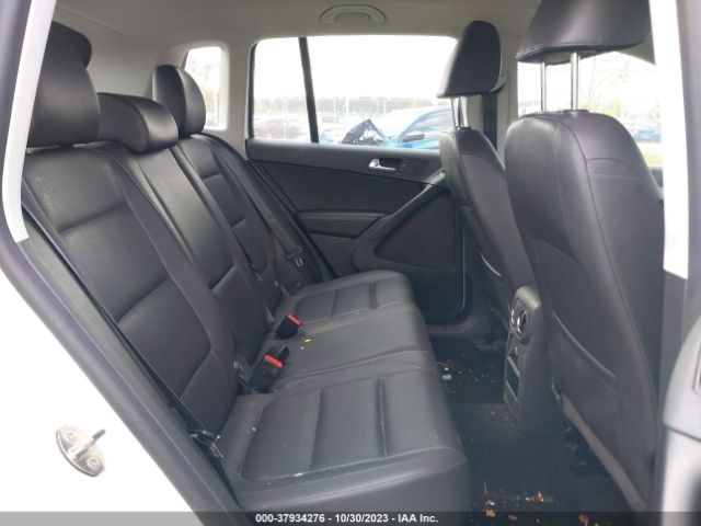 2016 VOLKSWAGEN TIGUAN WVGAV7AX6GW006365 Photo 7