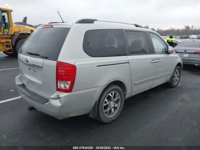 KNDMG4C74E6565224 KIA SEDONA LX