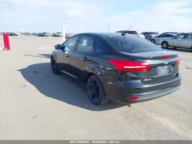 Ford Focus 2015 1FADP3F23FL274023 Image 15