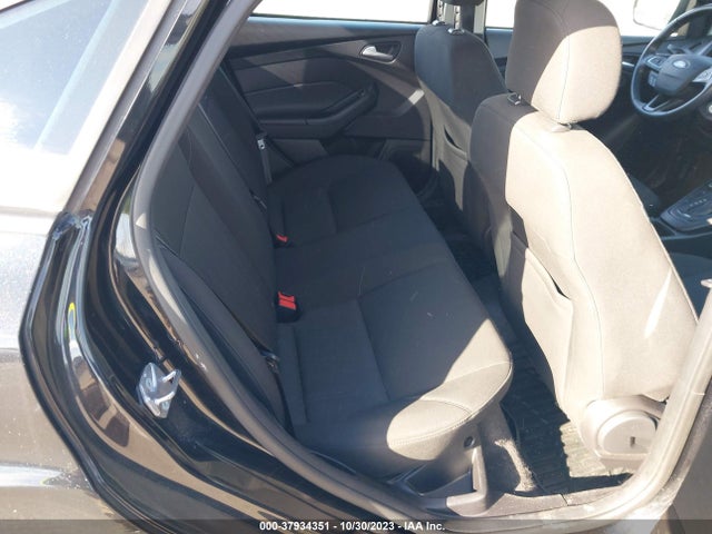 Ford Focus 2015 1FADP3F23FL274023 Image 20