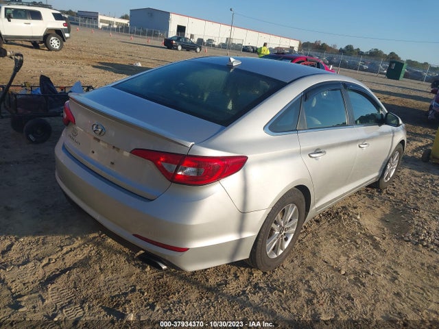 2017 HYUNDAI SONATA VIN: 5NPE24AFXHH578566