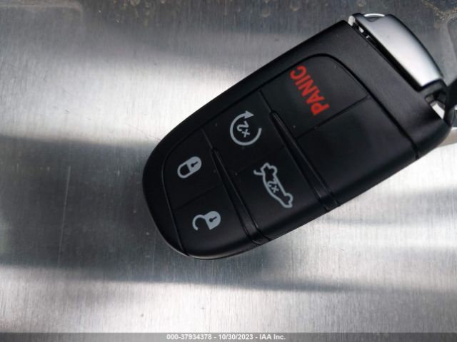 2C3CCABG9PH620439 Chrysler 300 300s