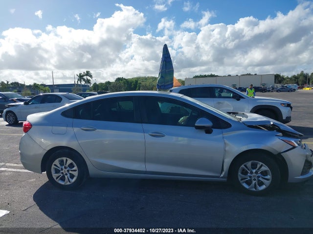 Chevrolet CRUZE LS 2019 1G1BC5SM2K7131804 Image 13