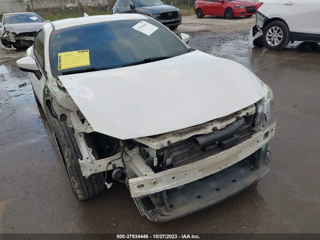 2016 SUBARU BRZ LIMITED VIN: JF1ZCAC15G9601893