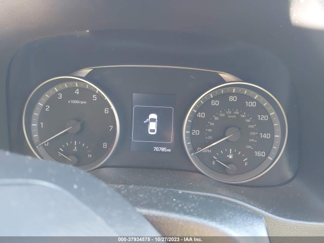 2018 HYUNDAI ELANTRA SEL VIN: 5NPD84LFXJH287062