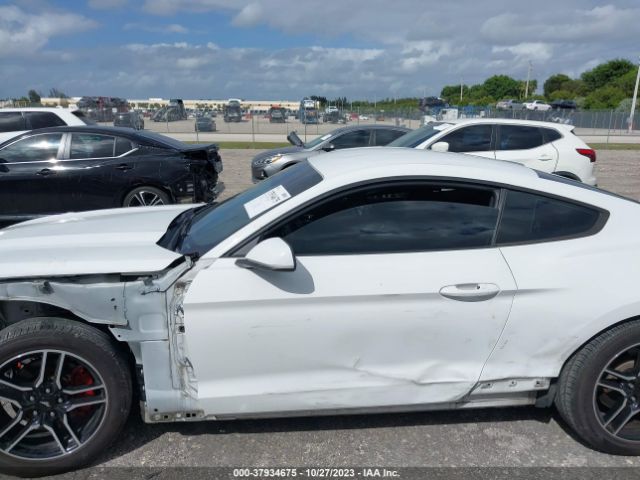 1FA6P8AM7F5349146 Ford Mustang V6