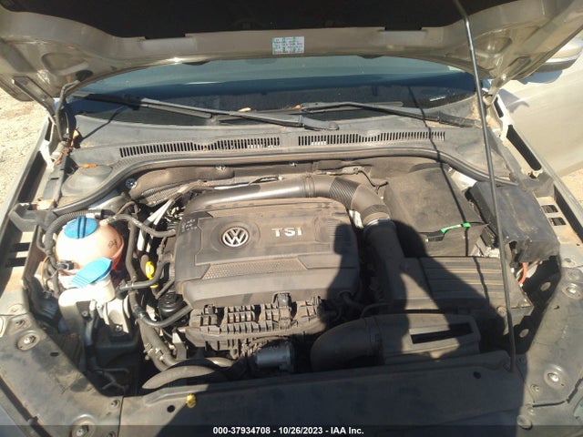 3VWD07AJ9EM218585 Volkswagen Jetta Sedan Se W/connectivity/sunroof