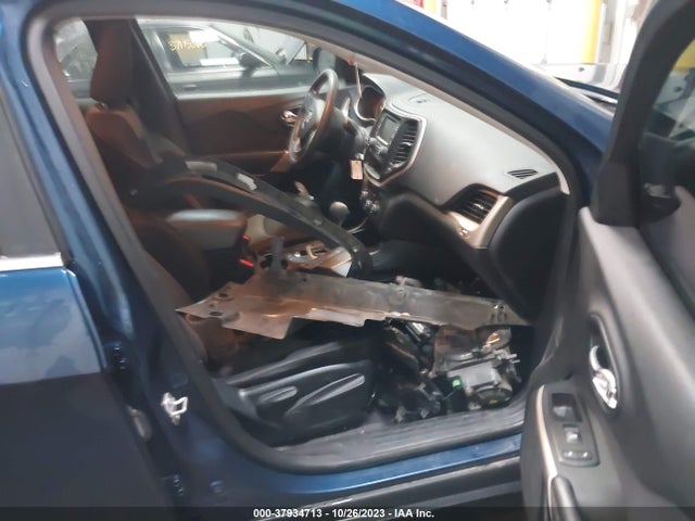 Jeep Cherokee Latitude 2018 1C4PJLCX2JD561980 Image 5