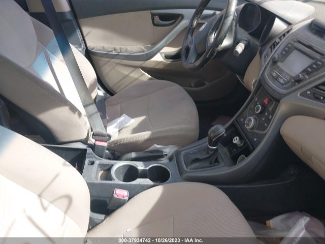 Hyundai Elantra Value Edition 2016 5NPDH4AE1GH780552 Image 5