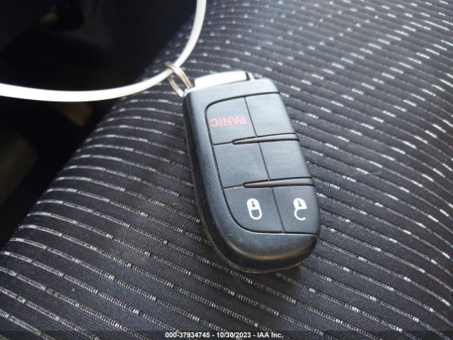 3C4PDCABXGT235684 Dodge JOURNEY SE