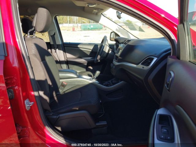 3C4PDCABXGT235684 Dodge JOURNEY SE