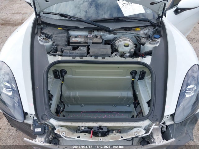 2018 PORSCHE 718 CAYMAN WP0AA2A80JK260857 Photo 9